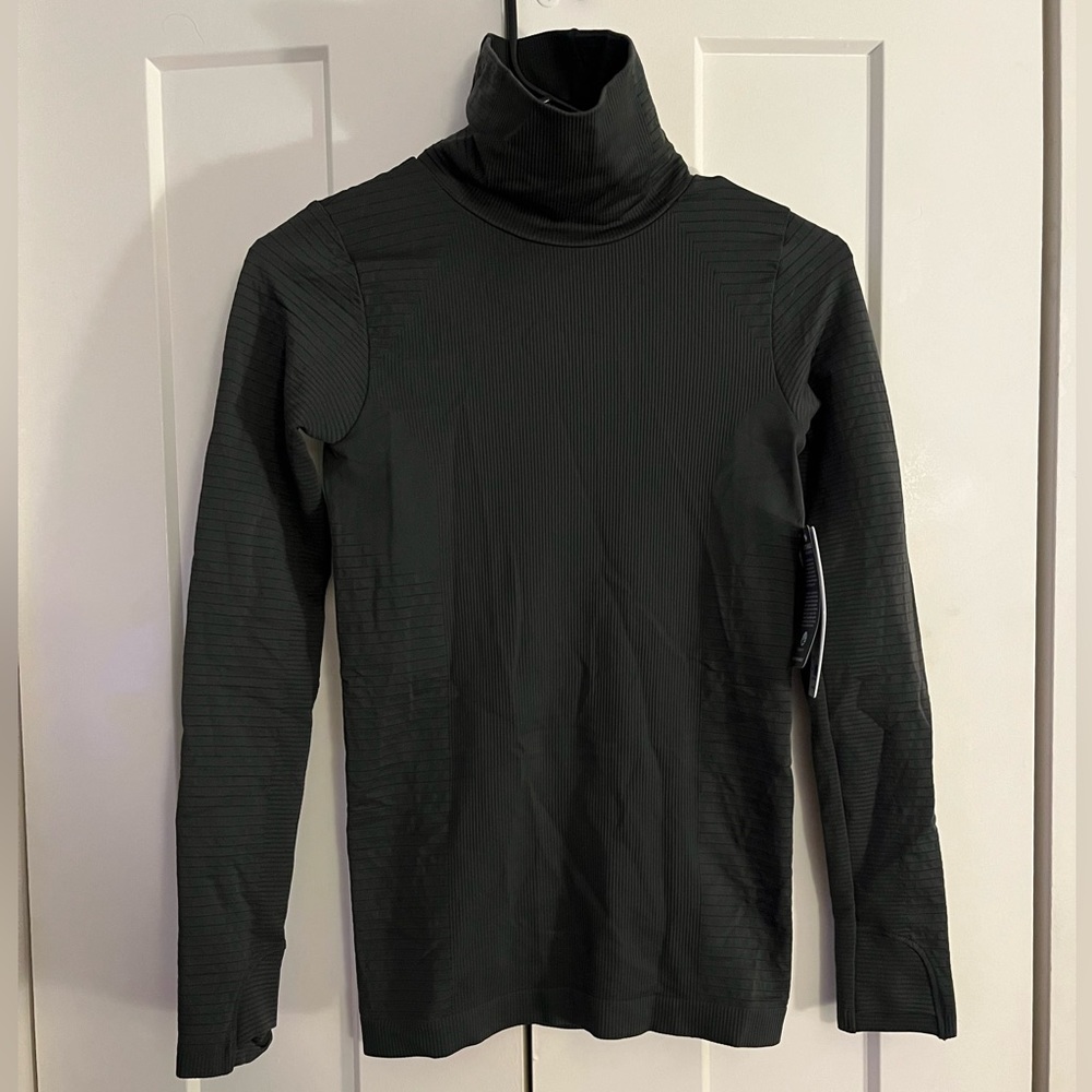 NWT Athleta Flurry Blizzard Rib Turtleneck